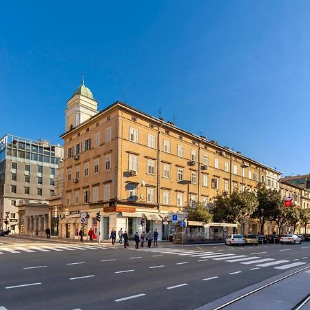 Deluxe Apartments & Rooms "In The Center" Rijeka Ngoại thất bức ảnh