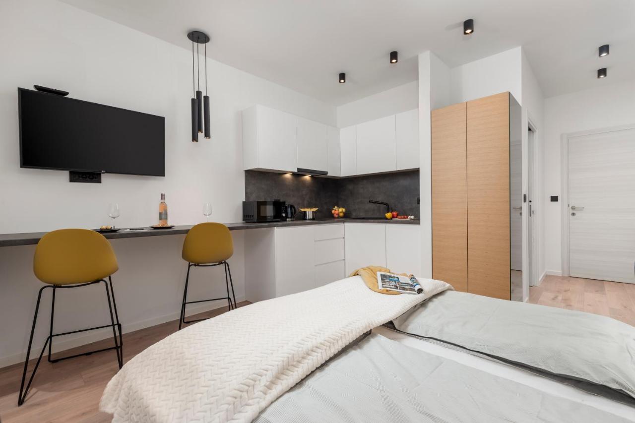 Deluxe Apartments & Rooms "In The Center" Rijeka Ngoại thất bức ảnh